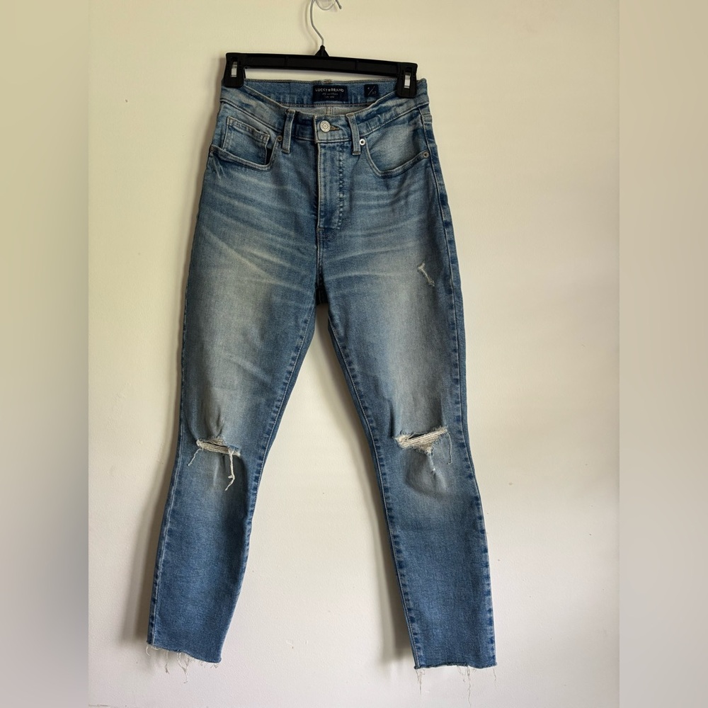 Lucky Brand Cropped Jeans size 4/27
